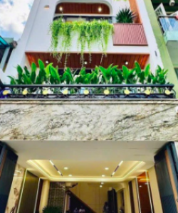 Bán nhà gần Lý Thường Kiệt, 42m2, Tân Bình, hẻm rộng, giá 5.x tỷ